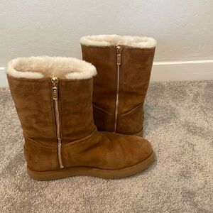 Ugg Boots Chestnut Size 9